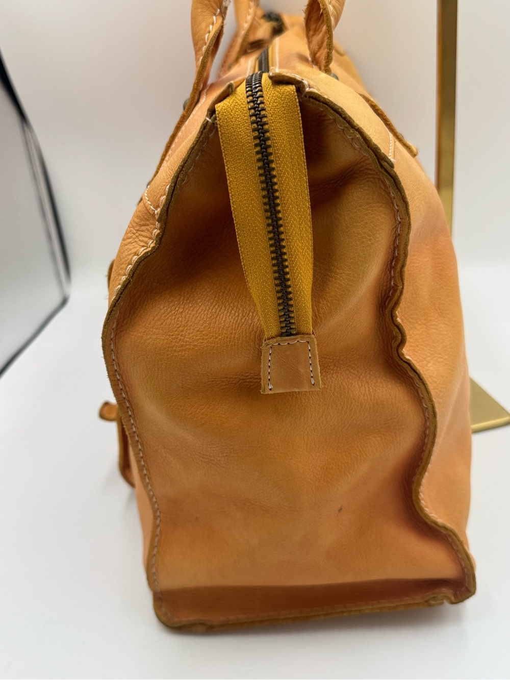 Arcadia Chestnut Leather Satchel Handbag - Picture 3 of 16